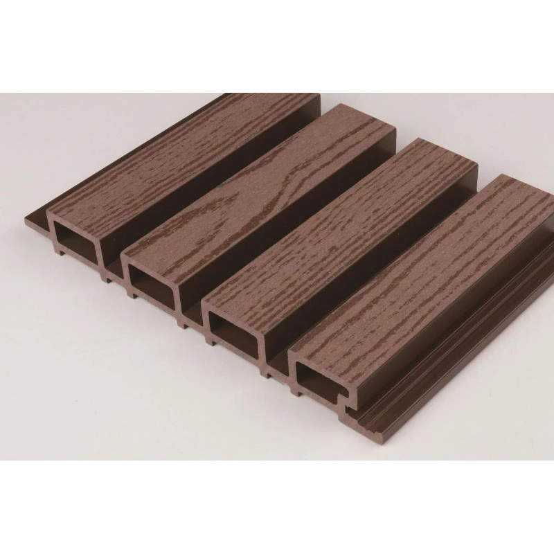 Co-extruderad utomhus WPC väggpanel